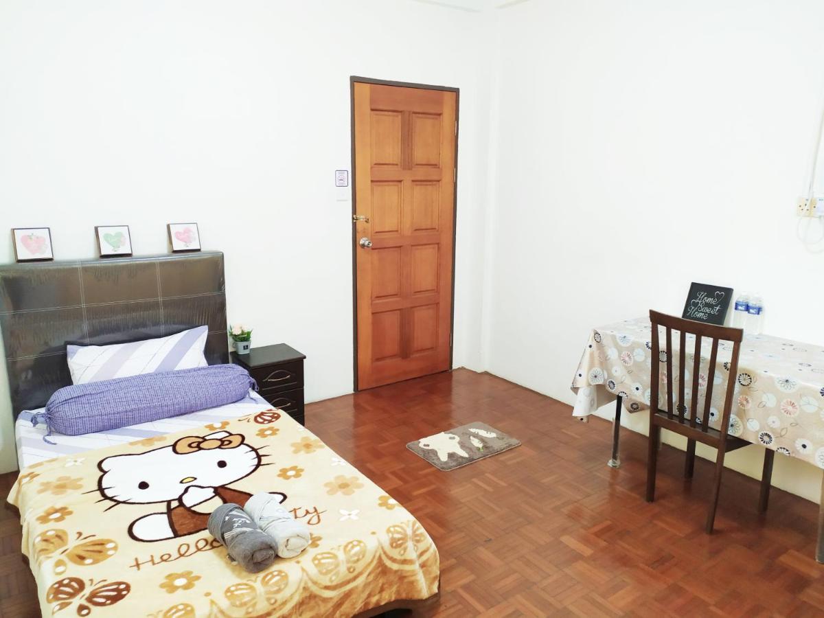 Victoria Homestay Sibu - Next To Shopping Complex & Large Car Park Area With Autogate Exterior foto